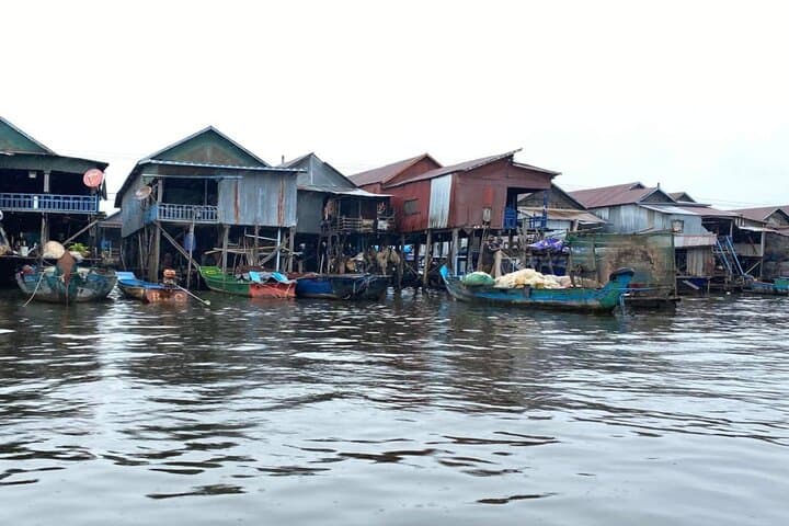 Exploring Kampong Phluk: Half‑Day Floating Village and Flooded Forest Boat Tour