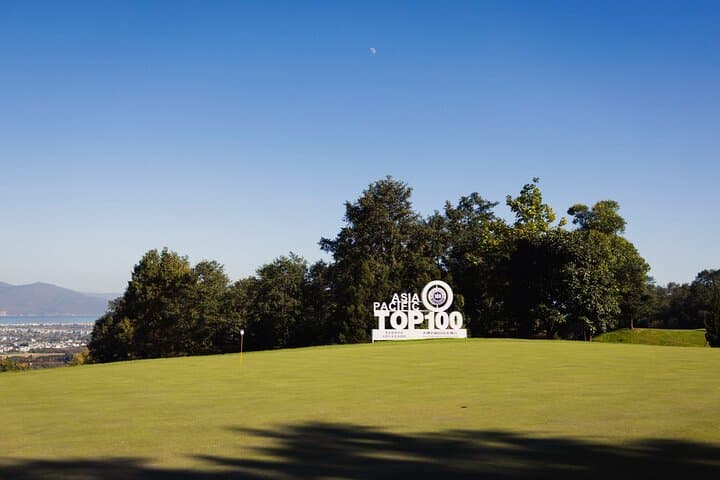 Practice Your Swing with Erhai Views: Canghai Golf Club Driving Range, Dali photo 4