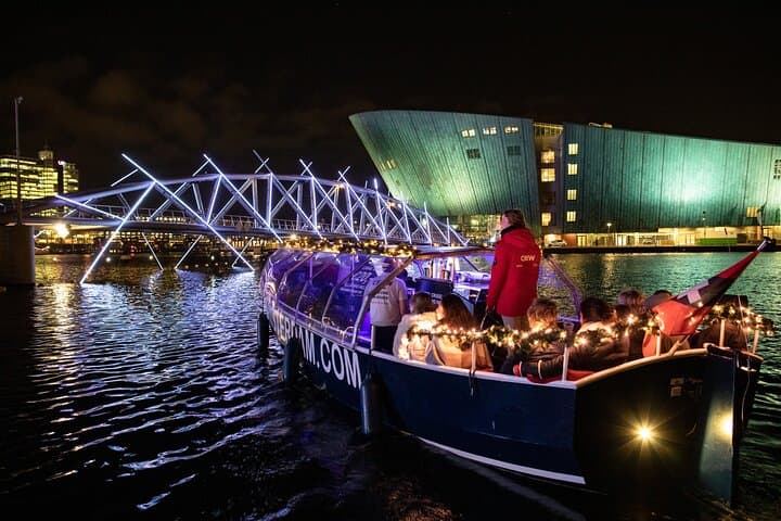 Amsterdam Light Festival Canal Cruise with Unlimited Drinks and Live Commentary photo 4