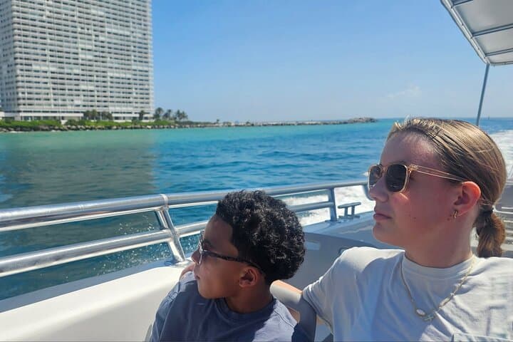 Fort Lauderdale Speed Boat Cruise: 75-Min Intracoastal & Ocean Tour photo 3
