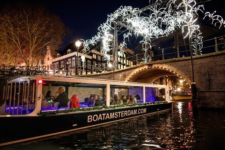 Amsterdam Light Festival Canal Cruise with Unlimited Drinks and Live Commentary photo 2