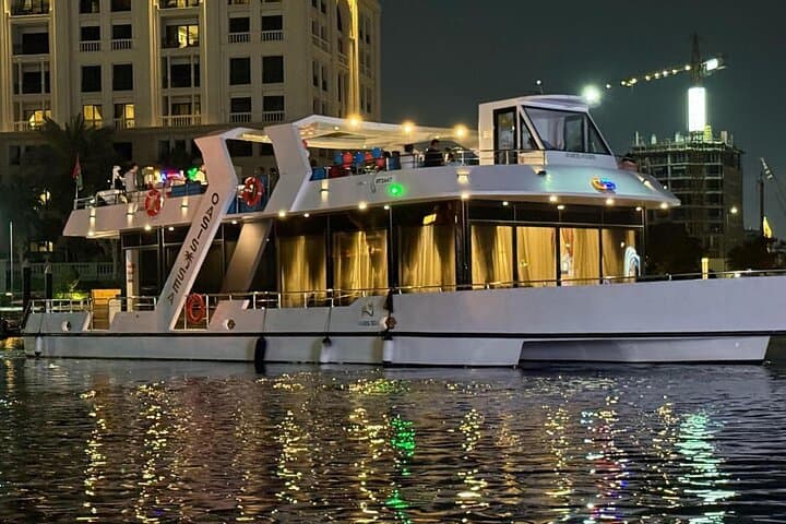 Dinner Luxury Glass Cruise on Dubai Canal: Buffet, Live Shows & Night Views
