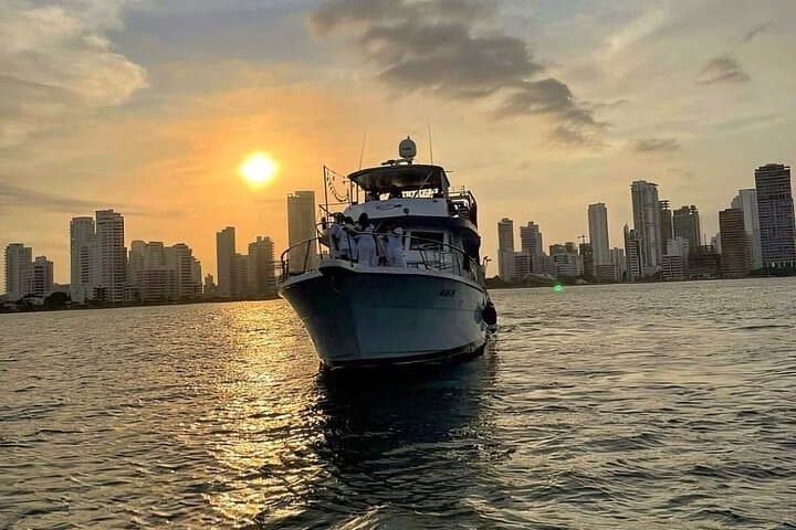 Cartagena Sunset Cruise and Chiva Rumbera Party: Bay Views & City Rhythm photo 6
