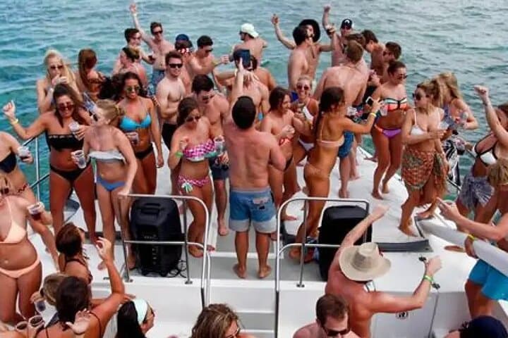 Puerto Plata Catamaran Party and Snorkel: Half-Day Sosúa Coast Excursion photo 2