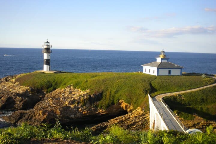 Playa de las Catedrales & Lugo Private Day Tour from Santiago: Cathedral Beach, Isla Pancha and Tapia photo 6
