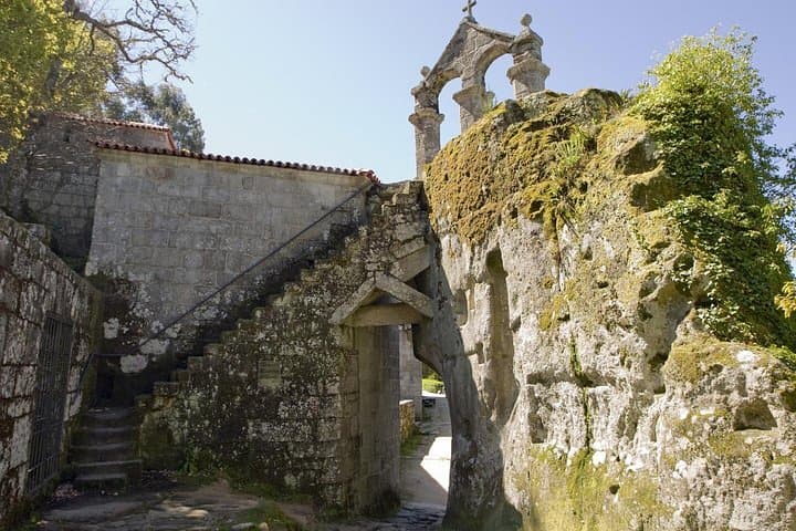Ribeira Sacra Private Tour: Sil Canyon Catamaran, San Pedro de Rocas & Allariz photo 3