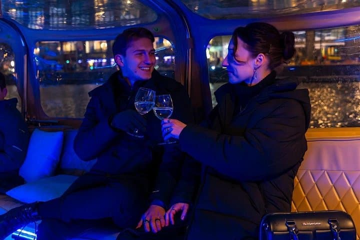 Amsterdam Light Festival Canal Cruise — Electric Boat Night Tour photo 2