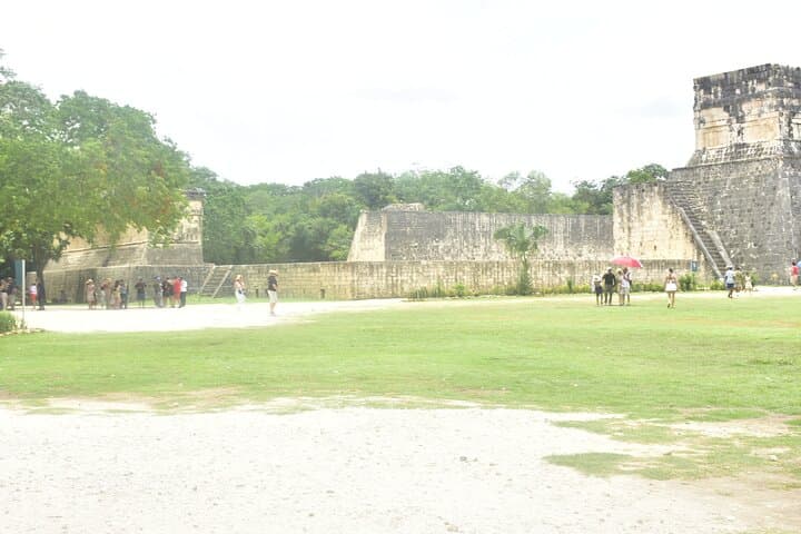 Chichén Itzá & Cenotes Day Tour from Tulum — Kukulkán, Ik Kil, Hubiku & Valladolid photo 6