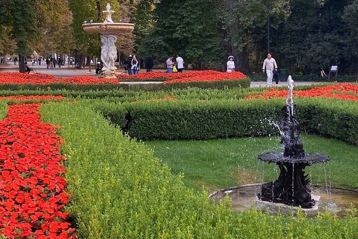 Exclusive 3-Hour Guided Tour of El Retiro Park — Historic Highlights & Hidden Corners photo 4
