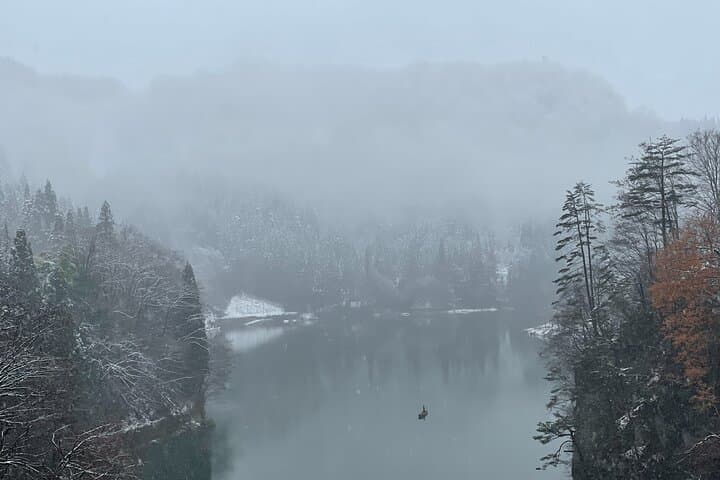 Winter Kotatsu Boat on the Tadami River: Private Mugenkyo Experience in Oku-Aizu photo 5