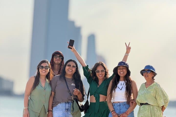 Abu Dhabi Full-Day City Tour: Sheikh Zayed Mosque, Emirates Palace & Corniche Highlights