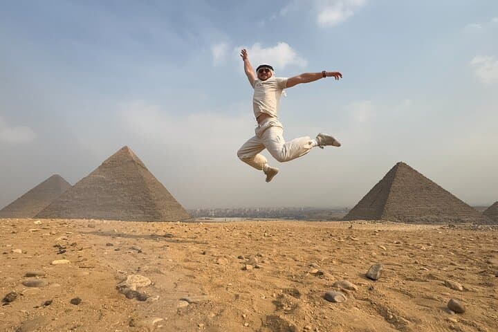 Private VIP Giza Pyramids & Sphinx: Camel Ride, Inside Pyramid Access and VIP Lunch photo 2