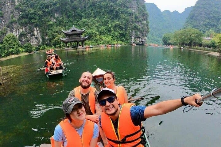 Hanoi to Trang An & Mua Cave: Ninh Binh Luxury Small-Group Day Trip photo 6