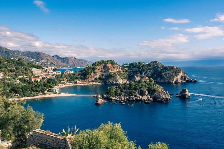 White Lotus Sicily Private Tour from Palermo — Taormina, Castelmola & Isola Bella photo 2