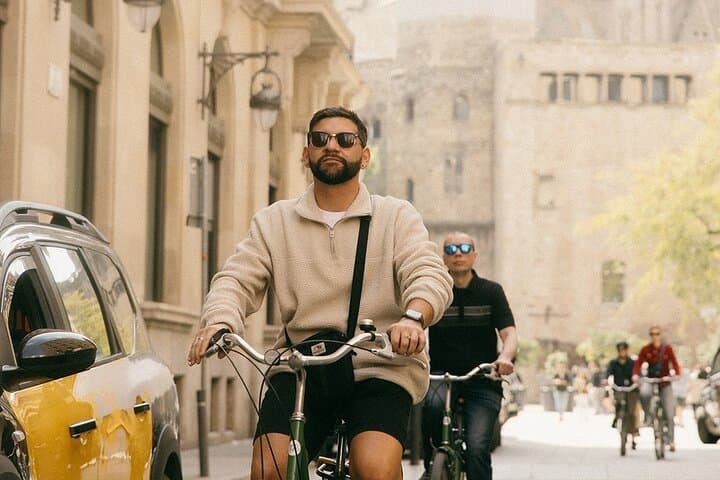 Pedal Gaudí: 3-Hour Barcelona Bike Tour Through Modernist Masterpieces photo 1