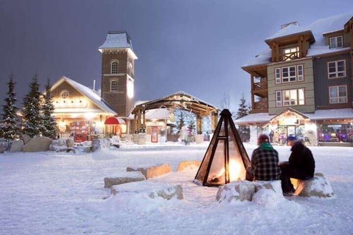 Blue Mountain Daily Winter Shuttle from Toronto — Hotel Pickup & Roundtrip Transfer photo 5