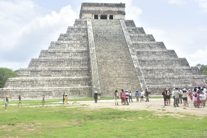 Chichén Itzá & Cenotes Day Tour from Tulum — Kukulkán, Ik Kil, Hubiku & Valladolid photo 2