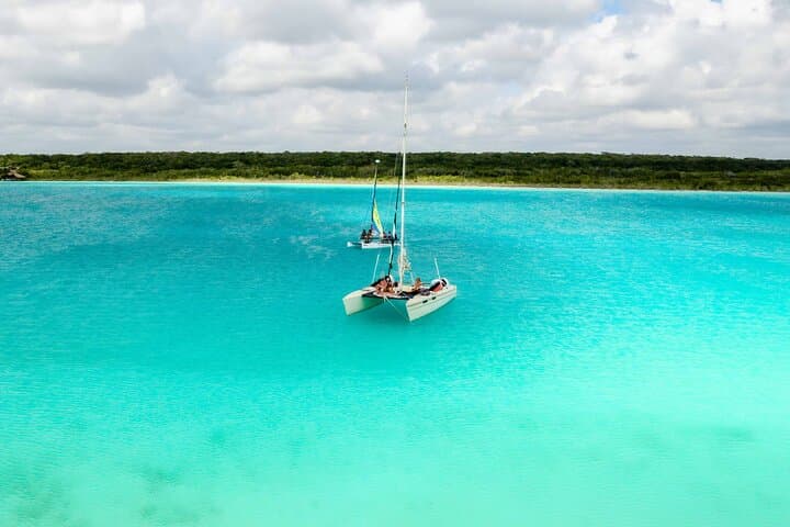 Private Catamaran Lunch on Bacalar Lagoon — Seven-Color Lagoon Cruise from Costa Maya photo 3