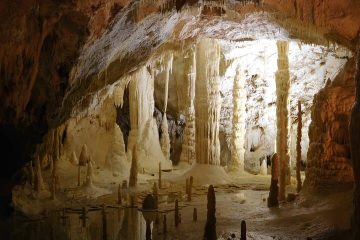 Private Tour: Ancona Sights and Frasassi Caves from Cruise Port (5 Hours)