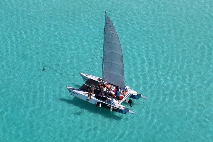 Private Catamaran Lunch on Bacalar Lagoon — Seven-Color Lagoon Cruise from Costa Maya