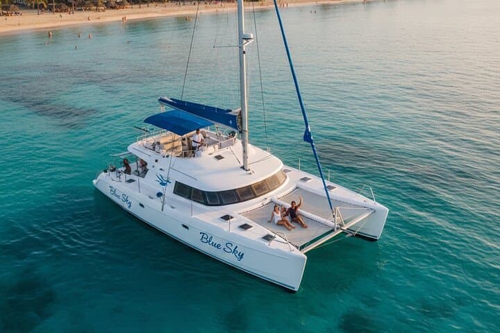 Private Catamaran Charter with Jacuzzi, Lunch & Drinks — Sosúa, Puerto Plata photo 5