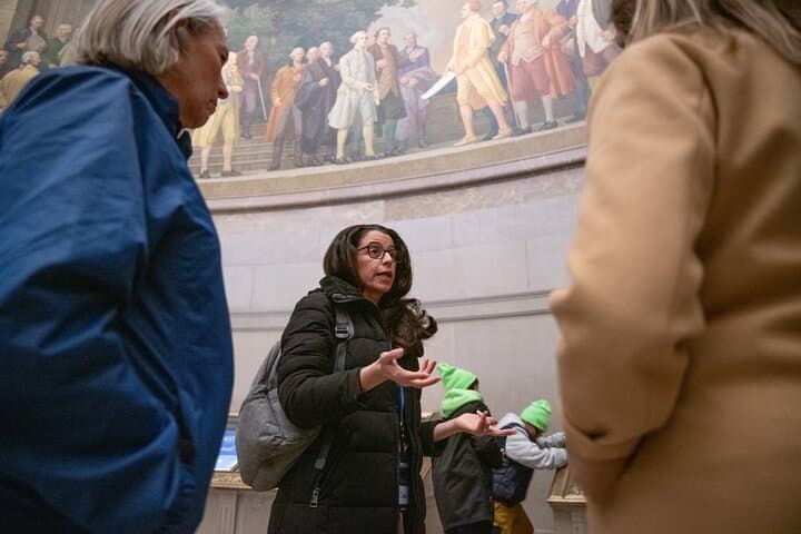 VIP National Archives Skip-the-Line Tour — See the Declaration & Constitution