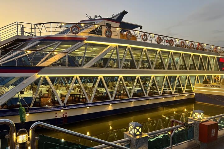 Cairo Nile Dinner Cruise: Evening Buffet, Live Music & Hotel Pickup