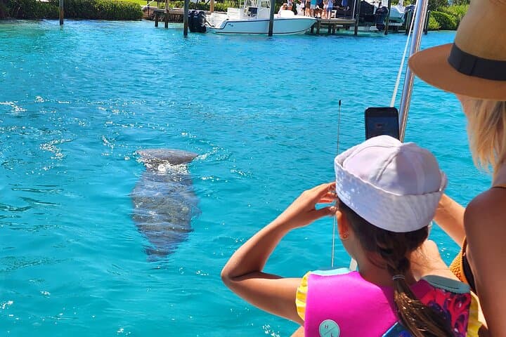 Narrated Boat Tour: Palm Beach Celebrity Homes, Peanut Island & Local History photo 4