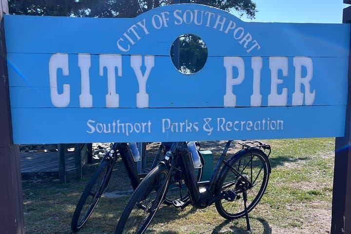 Southport Guided E-Bike Tour: History, Waterfronts, and Oak-Shaded Streets photo 3