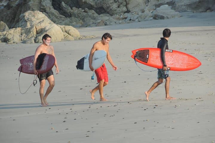 6-Day Surf Camp in Salina Cruz — Punta Conejo & Punta Chivo Waves photo 5