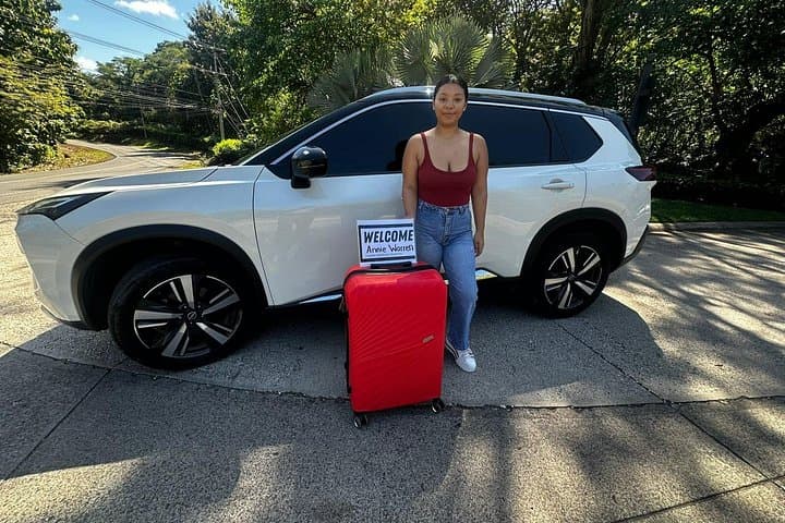 Private Luxury SUV Transfer in Tamarindo — Liberia Airport & Guanacaste Area photo 3