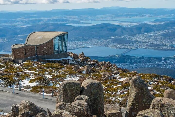 Mount Wellington and Richmond Village: Summit Views and Colonial Charm