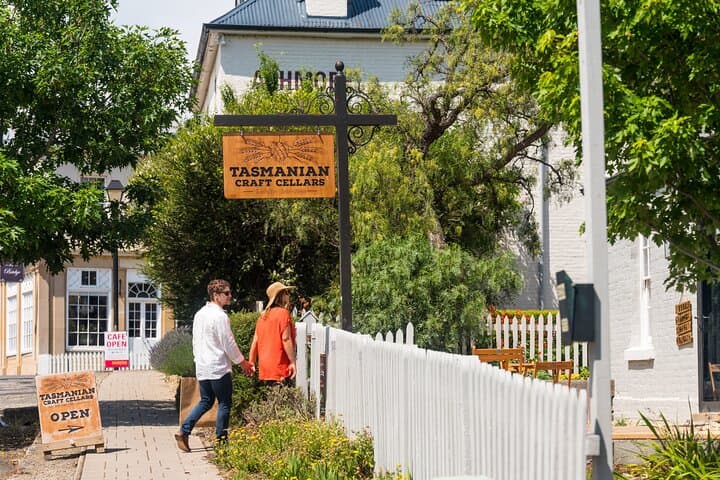 Mount Wellington and Richmond Village: Summit Views and Colonial Charm photo 6