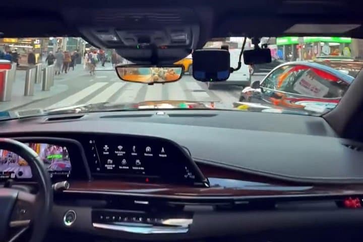 Luxury One-Way Transfer: Boston to New York (Times Square / Penn Station) photo 4