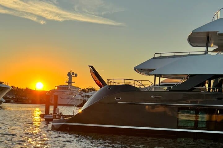 Palm Beach Sunset Cruise: Craft Beer & Wine Catamaran Experience photo 2