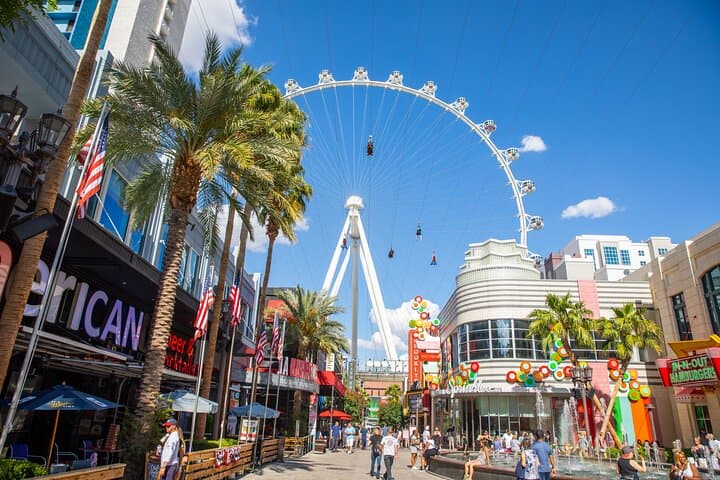 High Roller at The LINQ: 550-Foot Observation Wheel Ride in Las Vegas