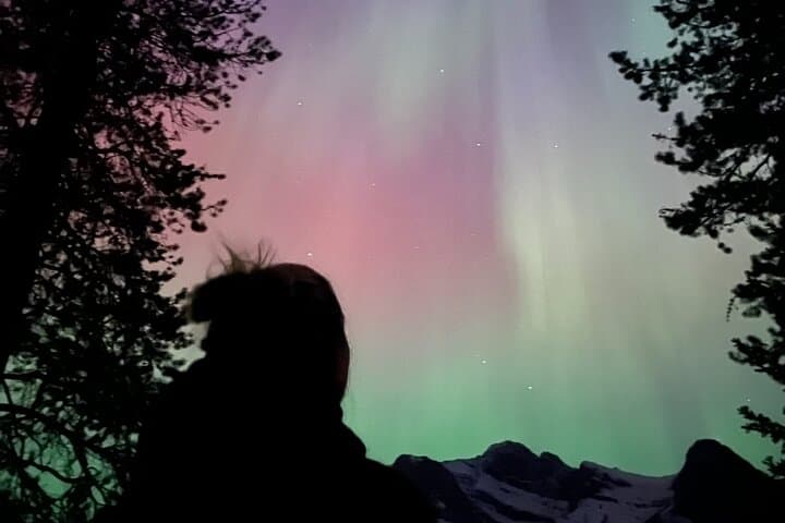 Chasing Northern Lights and Stargazing in Banff: Night Sky Tour in the Canadian Rockies photo 2