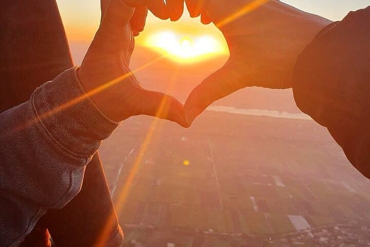 Sky to Temples: Luxor Hot Air Balloon Sunrise and Valley of the Kings Private Tour photo 2