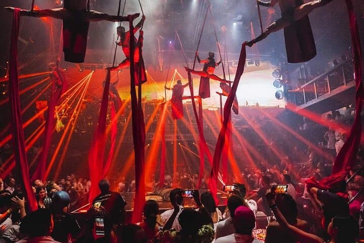 Coco Bongo Punta Cana Gold Experience: Skip-the-Line Nightclub Show with Open Bar photo 5