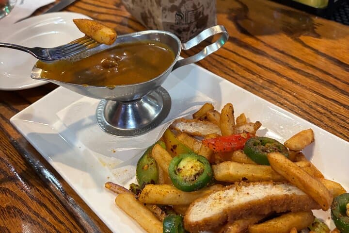 Eat Like a Local in Downtown DC: 4-Tasting Food Tour from Union Station to Union Market photo 2
