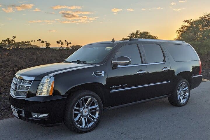 Private Luxury Airport Transfer to North Waikoloa Resorts — KOA to Waikoloa in Comfort photo 2