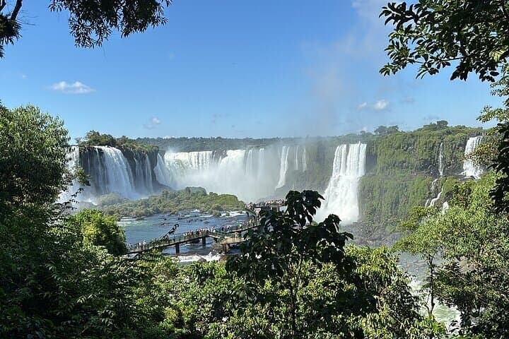 Iguaçu Falls — Both Sides: Brazil & Argentina Tour