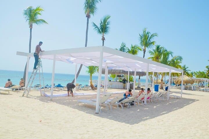Full-Day Catalina Island Snorkel & Beach Excursion from Punta Cana