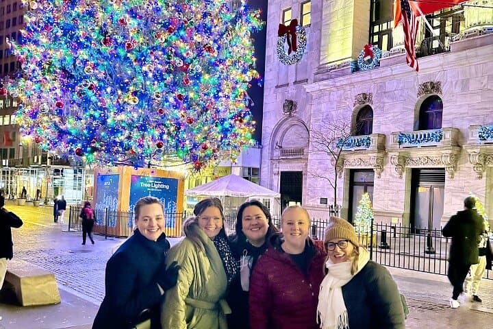 NYC Holiday Trees & Treats Crawl — Columbus Circle to Midtown Festive Walking Route