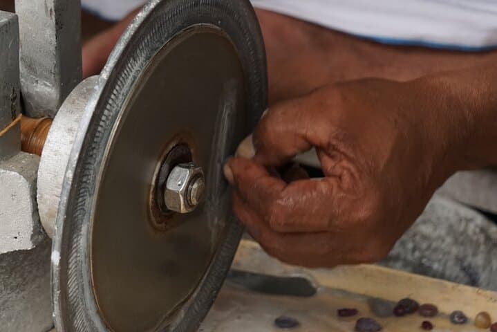 Inside Ratnapura Gem World — 2.5-Hour Immersive Experience photo 2