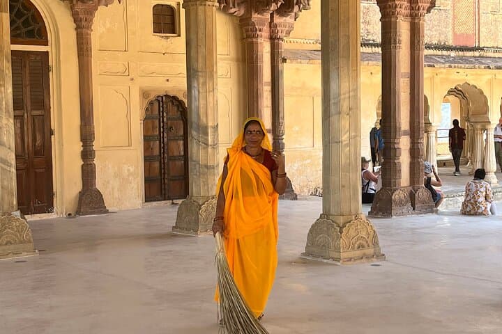 Golden Triangle: Delhi, Agra & Jaipur — 5-Day Cultural Road Trip photo 5