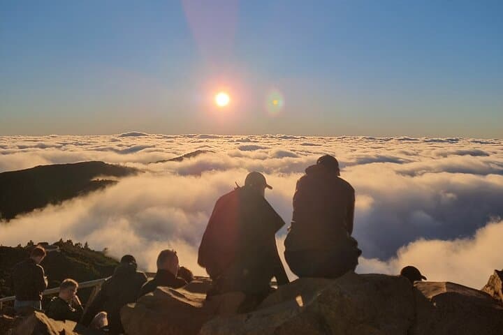 Sunset at Pico do Arieiro: Relaxing Evening Views on Madeira's Iconic Peak photo 2