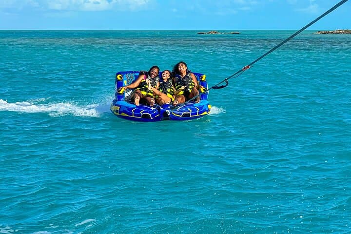 Private Full-Day Snorkel, Sightseeing & Beach BBQ in Providenciales photo 6