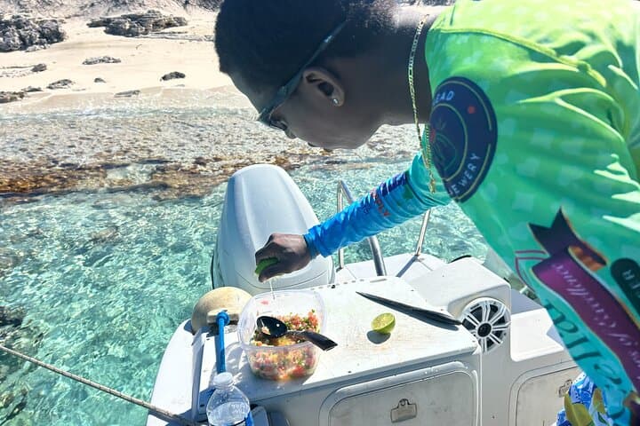 Private Full-Day Snorkel, Sightseeing & Beach BBQ in Providenciales photo 3