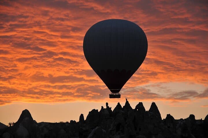 Cappadocia Hot Air Balloon Sunrise Flight from Göreme: Rise Above Fairy Chimneys photo 6